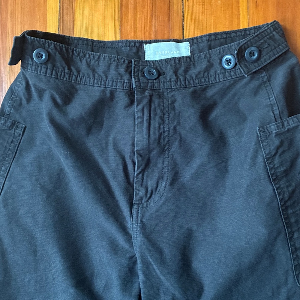 Everlane The Fatigue Barrel Pant 0 black organic cotton & linen